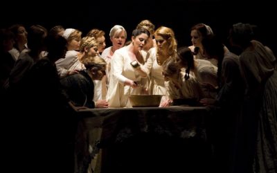 Co łączy „Straszny Dwór” Marka Weissa z Muminkami, czyli rzecz o magii okiem z drugiej strony desek teatralnych